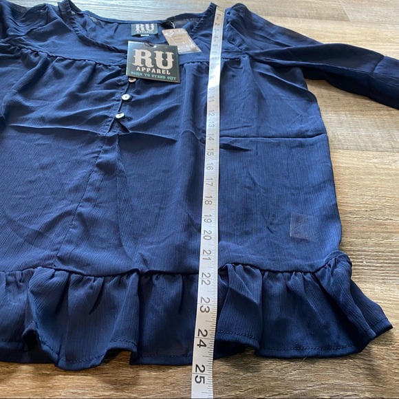 3/$25 NWT RU Apparel blouse Small - Picture 4 of 8